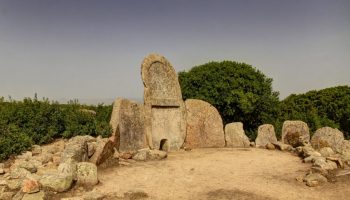 Tomba dei Giganti S’Ena e Thomes - Dorgali